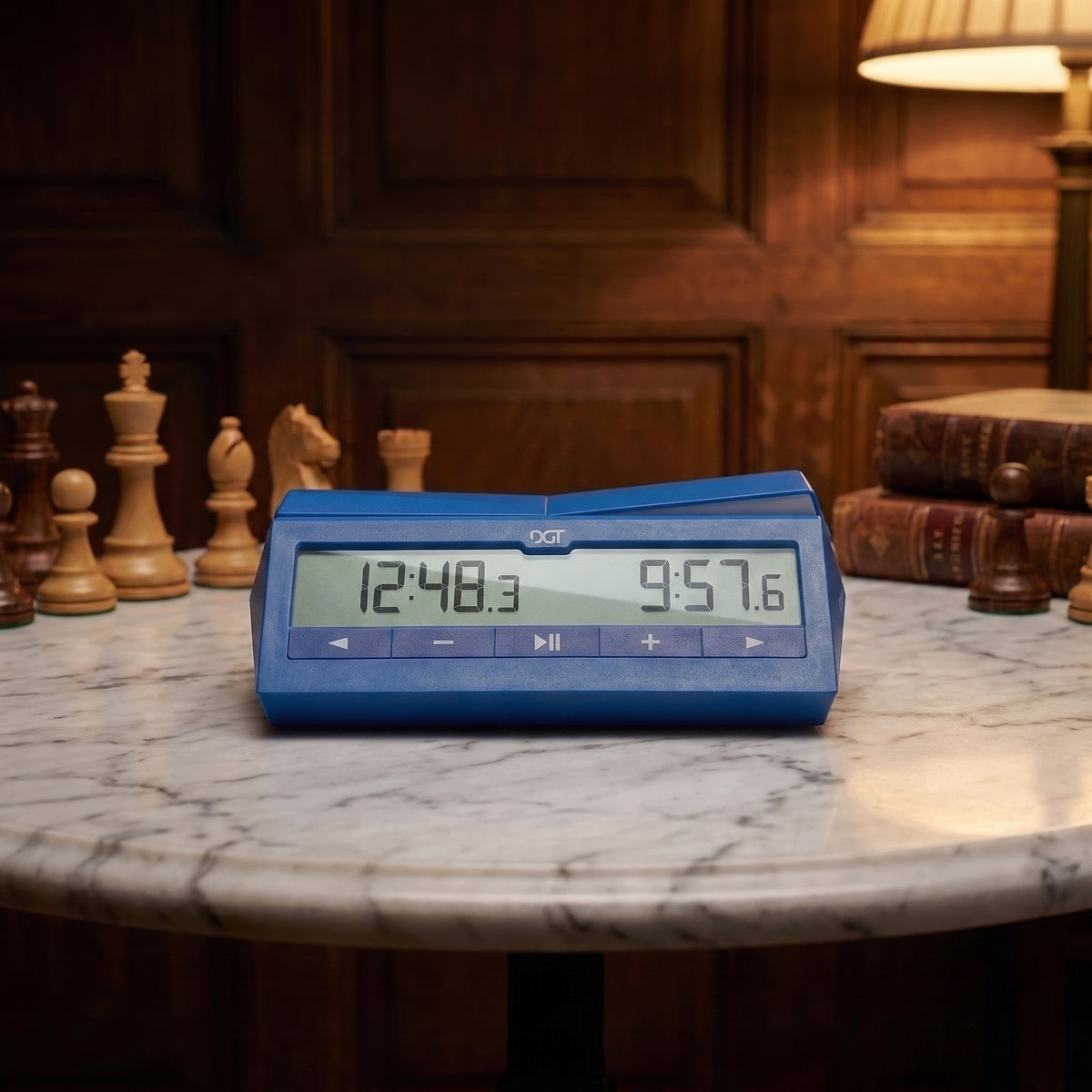 Pendule d'échecs DGT 1500 bleue